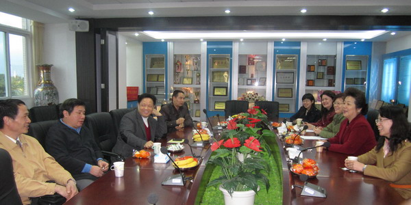 福州市政协副主席陈书碧莅临beat365护理学院参访